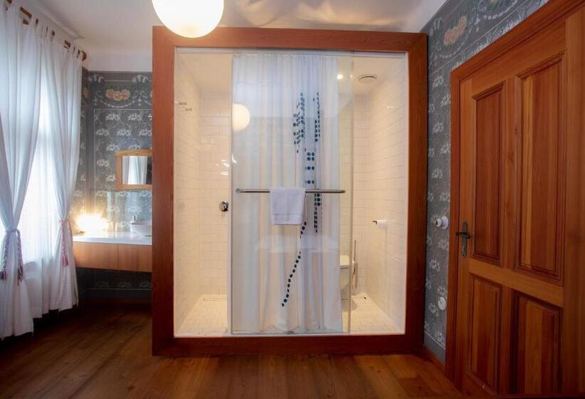 اتاق استاندارد, Pr Gavedarjo Eco Heritage B&b