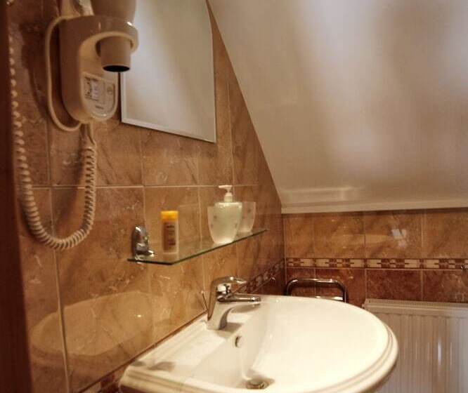 اتاق استاندارد با چشم‌انداز شهر, Bed & Breakfast šilak