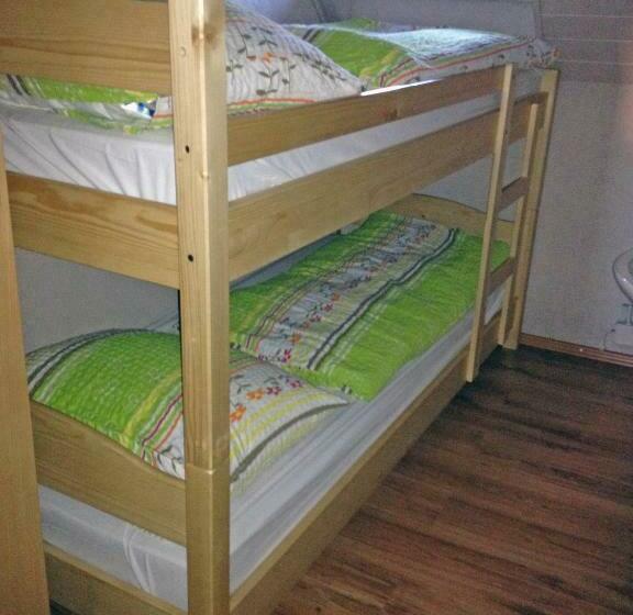 اتاق استاندارد چهار تخته, Chalet Hostel Murka