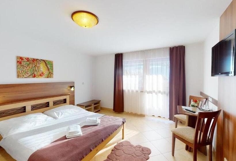 اتاق استاندارد, Garni Hotel Fatra