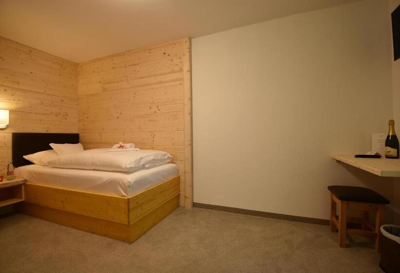 اتاق استاندارد یک تخته با بالکن, Privillage Stare   B&b