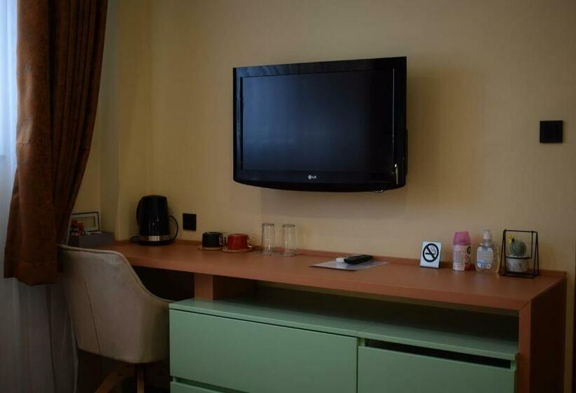 اتاق استاندارد, 7even Weddings & Events