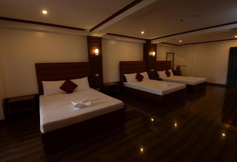 اتاق لوکس خانوادگی, Abozza Resort