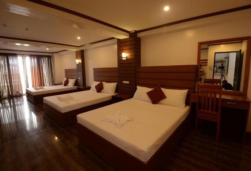 اتاق لوکس خانوادگی, Abozza Resort