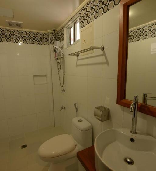 سوییت اجرایی, Abozza Resort