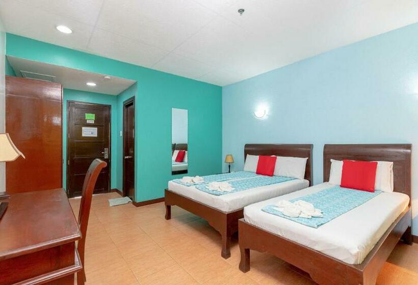 اتاق استاندارد سه نفره, Ovemar Resort