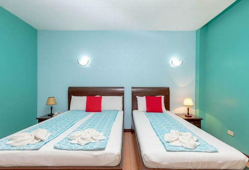اتاق استاندارد سه نفره, Ovemar Resort