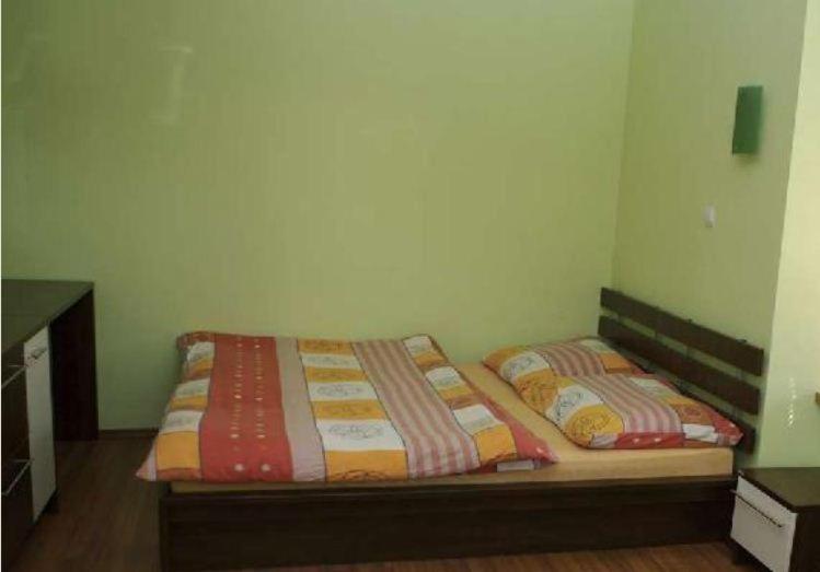 اتاق استاندارد سه نفره, Penzion Stara Fara