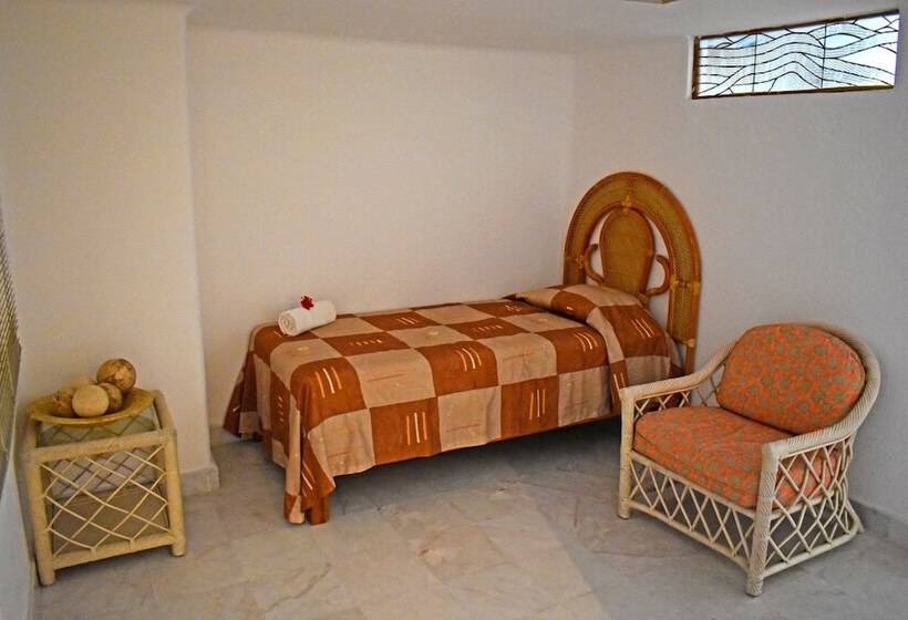 استودیو لوکس با چشم‌انداز دریا, Aca Suites Ixtapa