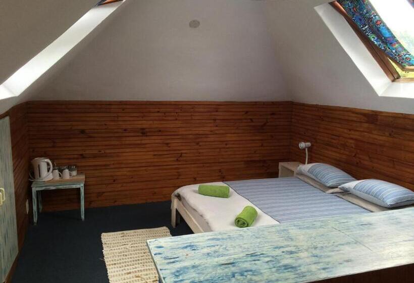 اتاق استاندارد, Hermanus Backpackers & Budget Accommodation