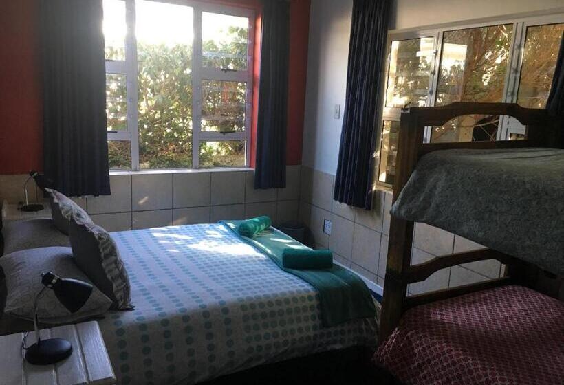 اتاق خانوادگی با سرویس بهداشتی مشترک, Hermanus Backpackers & Budget Accommodation