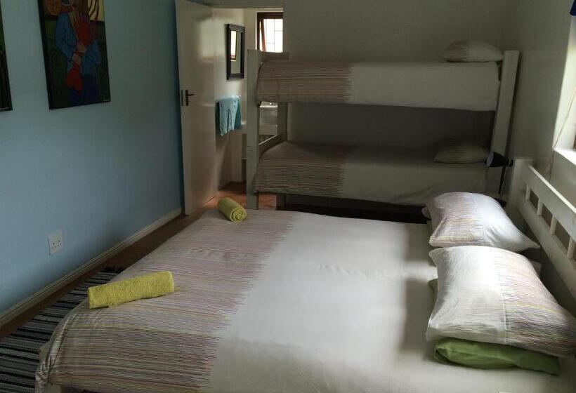 اتاق خانوادگی, Hermanus Backpackers & Budget Accommodation