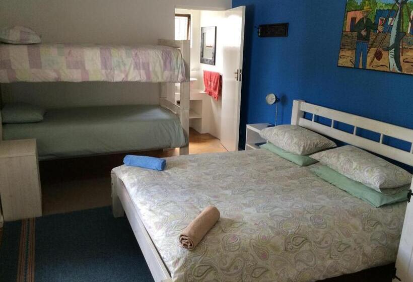 اتاق خانوادگی, Hermanus Backpackers & Budget Accommodation