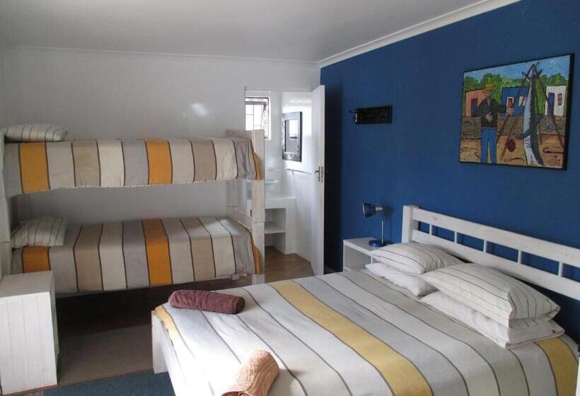 اتاق خانوادگی, Hermanus Backpackers & Budget Accommodation