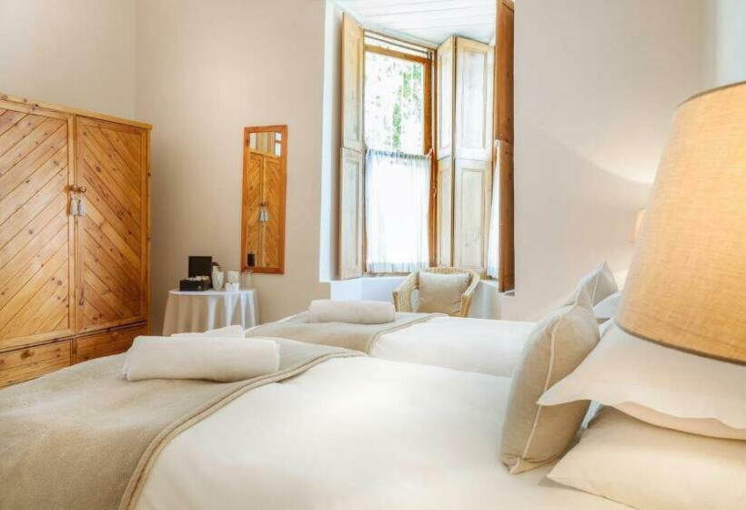 اتاق استاندارد, Avenues Guest House