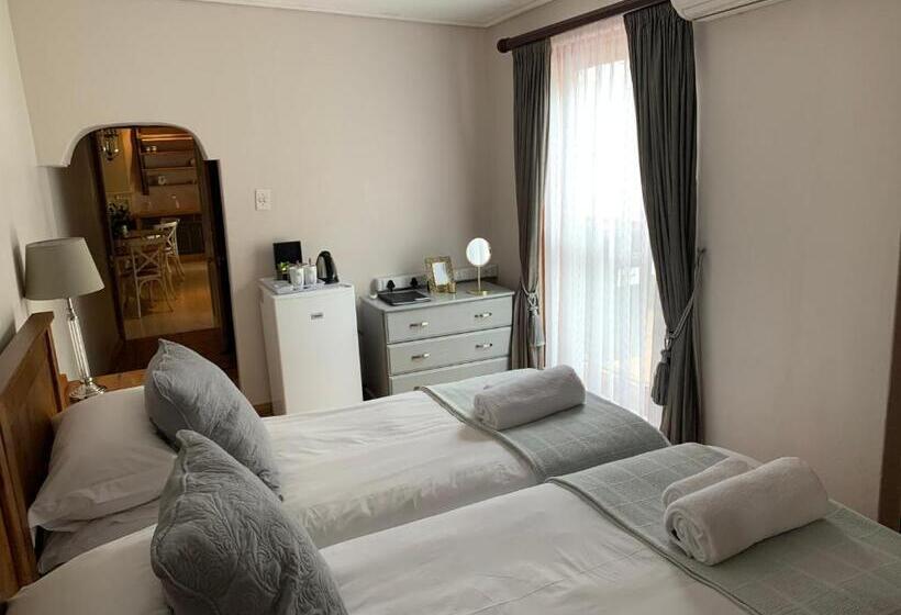 اتاق استاندارد, Avenues Guest House
