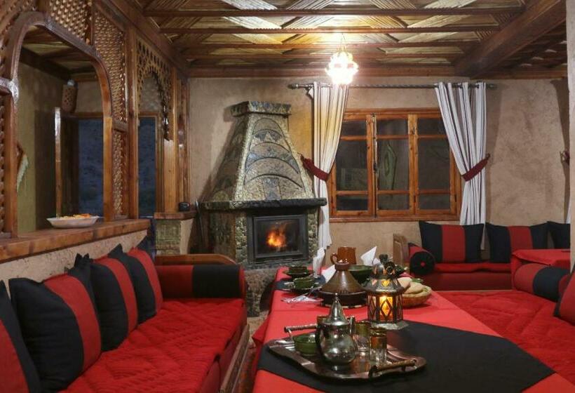 اتاق استاندارد با بالکن, Dar Aymane