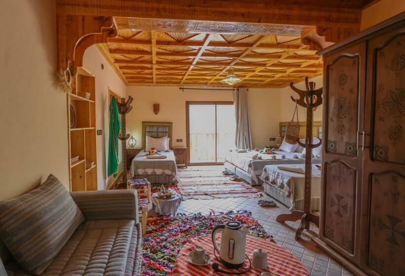 اتاق لوکس خانوادگی, Dar Aymane