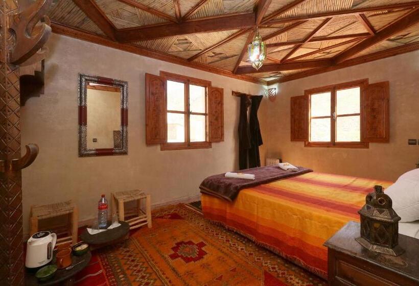 اتاق اکونومی, Dar Aymane
