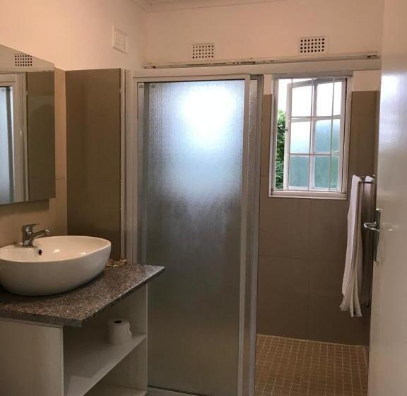 خانه 1 خوابه, Edens Guest House