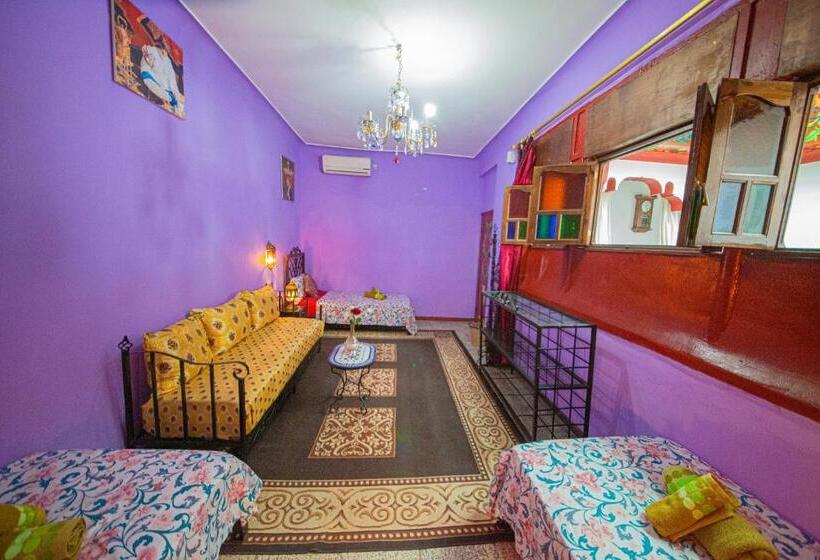 اتاق استاندارد سه نفره, Maison Adam
