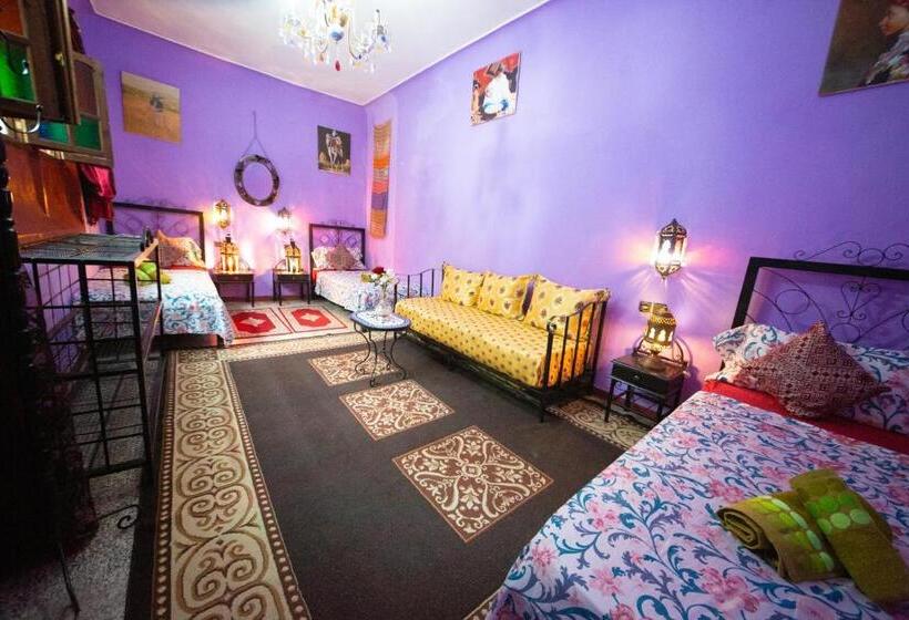 اتاق استاندارد سه نفره, Maison Adam