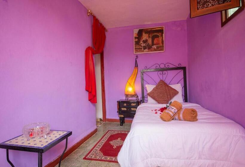 اتاق استاندارد یک نفره, Maison Adam