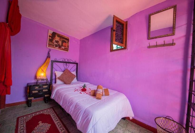 اتاق استاندارد یک نفره, Maison Adam
