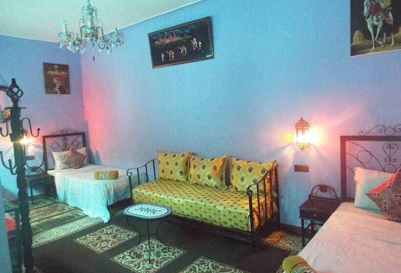 اتاق استاندارد سه نفره, Maison Adam