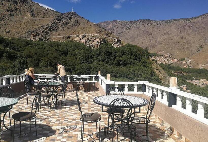 اتاق لوکس با بالکن, Riad Jnane Imlil