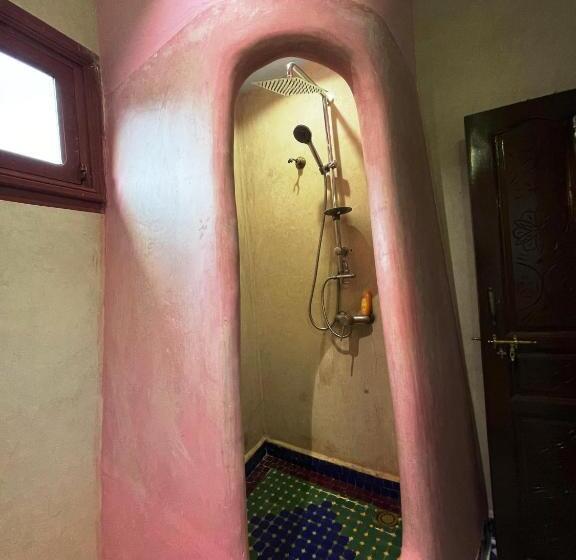 اتاق استاندارد با چشم‌انداز باغ, Riad Jnane Imlil