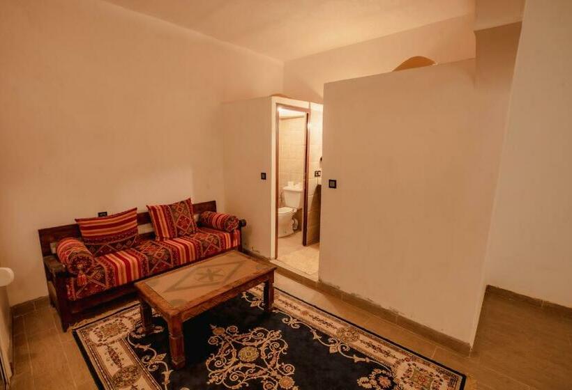 سوییت, Riad Mamouche