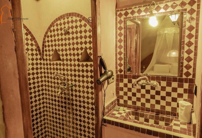 اتاق استاندارد سه نفره, Riad Mamouche