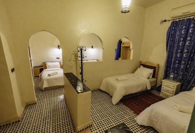 اتاق خانوادگی, Riad Mamouche