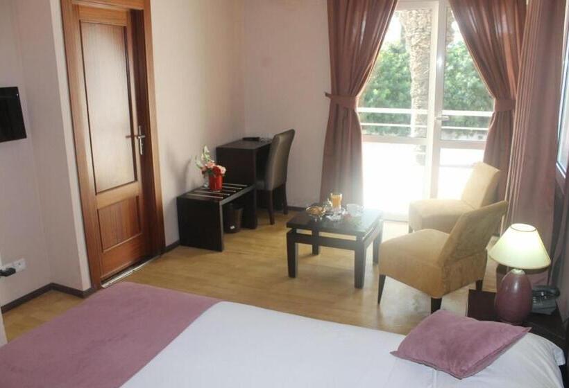 Mini Suite, Verdi