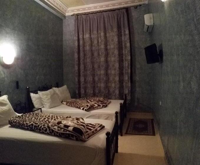 اتاق استاندارد سه نفره, Espace Tifawine
