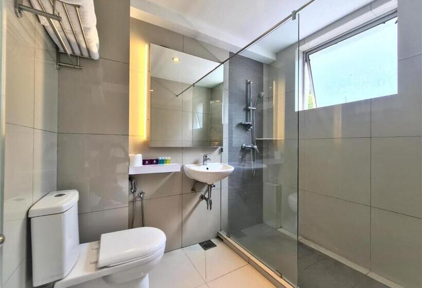 Family Suite, Merdeka