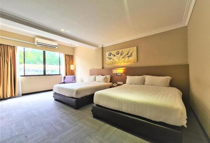 Family Suite, Merdeka