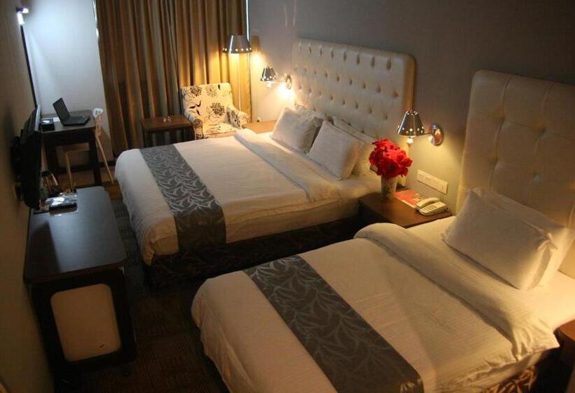 اتاق خانوادگی, Ritz Garden Hotel Manjung
