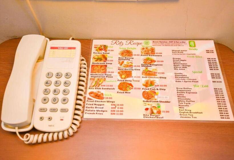 سوییت خانوادگی, Ritz Garden Hotel Manjung