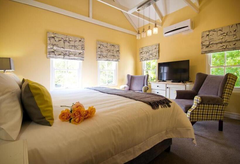 اتاق لوکس, The Rose Cottage B&b