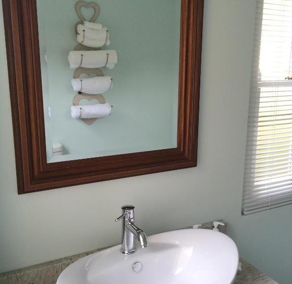 اتاق لوکس, The Rose Cottage B&b