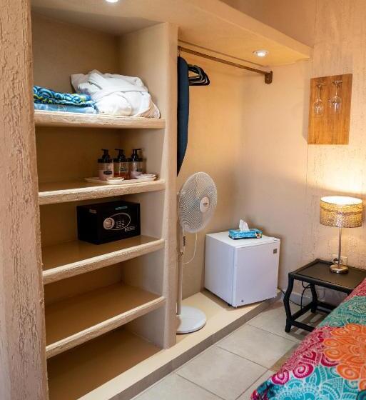 اتاق استاندارد, Casa Kootenay Waterfront Bnb