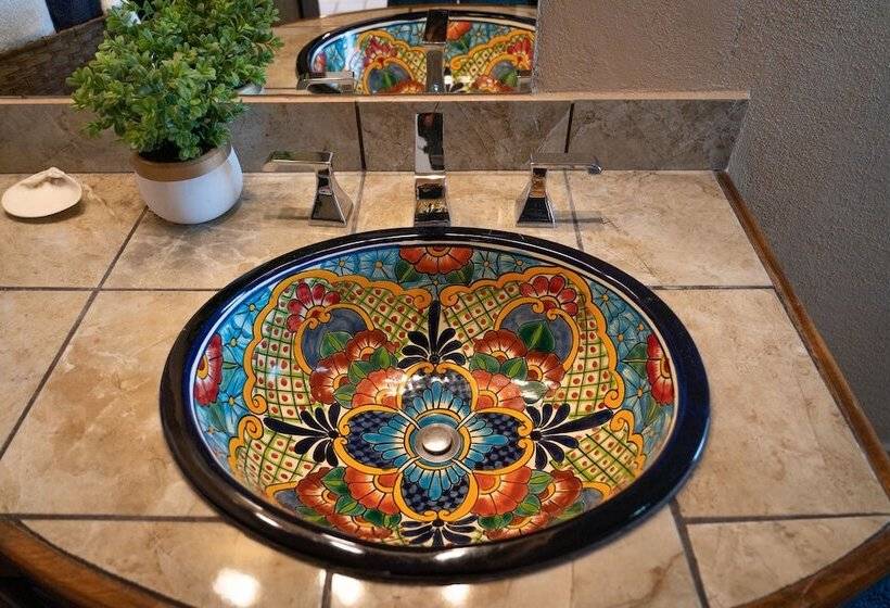 اتاق استاندارد, Casa Kootenay Waterfront Bnb