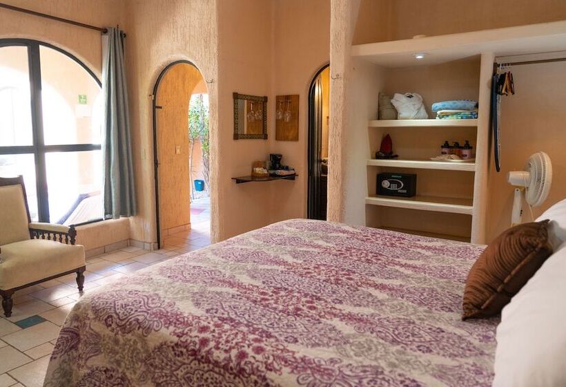 اتاق استاندارد, Casa Kootenay Waterfront Bnb