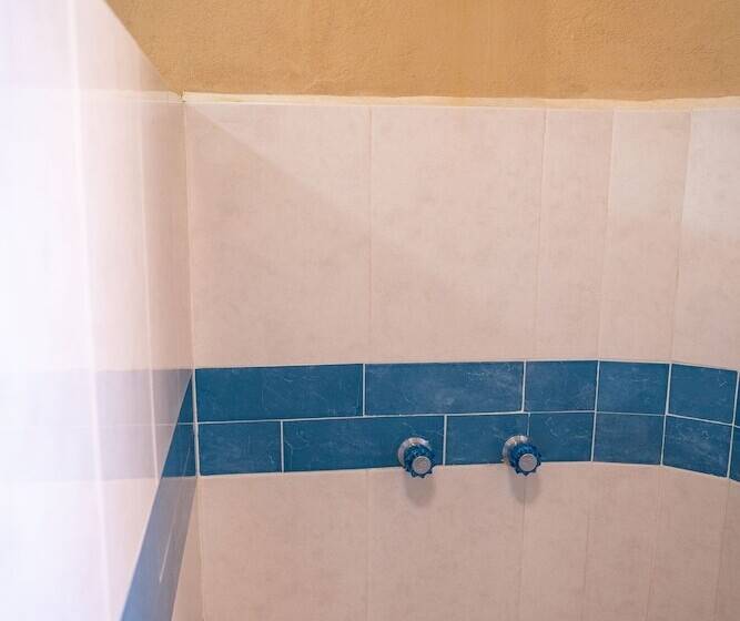 اتاق استاندارد, Casa Kootenay Waterfront Bnb