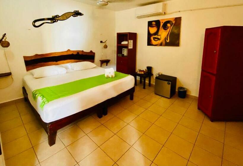اتاق استاندارد با تخت بزرگ, Pacha Tulum