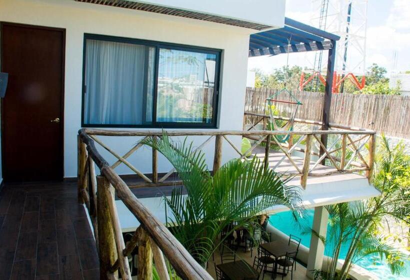 سوییت جونیور با چشم‌انداز استخر, Pacha Tulum