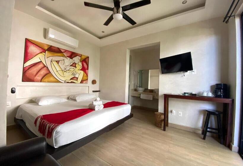 اتاق لوکس, Pacha Tulum