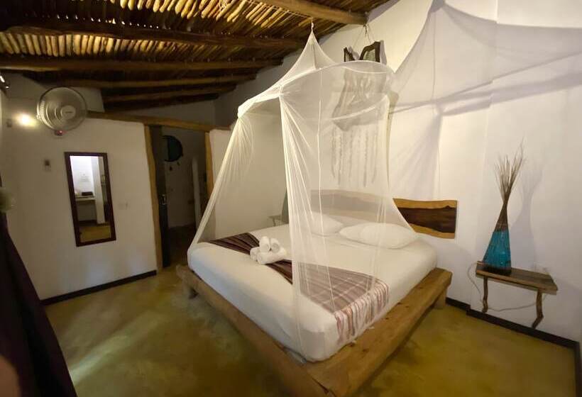 بانگلوی لوکس, Pacha Tulum